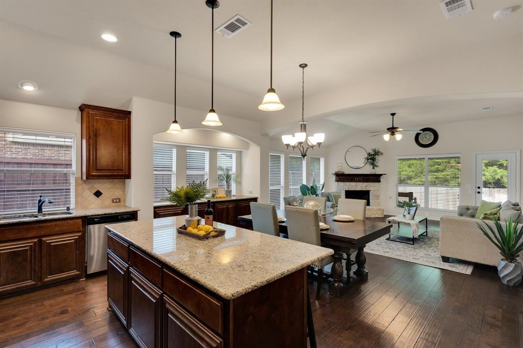 5021 Prosperity Row