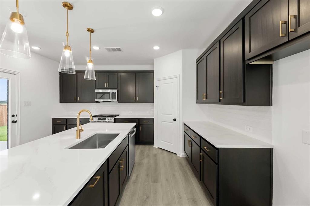 Creekview Fossil Ridge - Residential