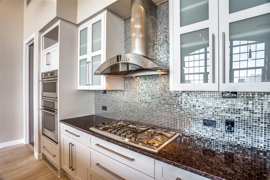 One Montgomery Plaza Residence Condo - Residential Lease