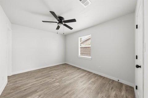 Tiny photo for 3245 Pacesetter Drive, Dallas, TX 75241 (MLS # 21337364)