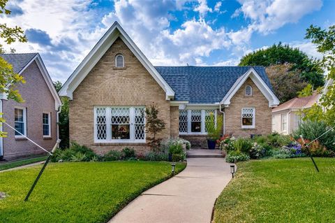 2224 Tremont Avenue Fort Worth TX 76107