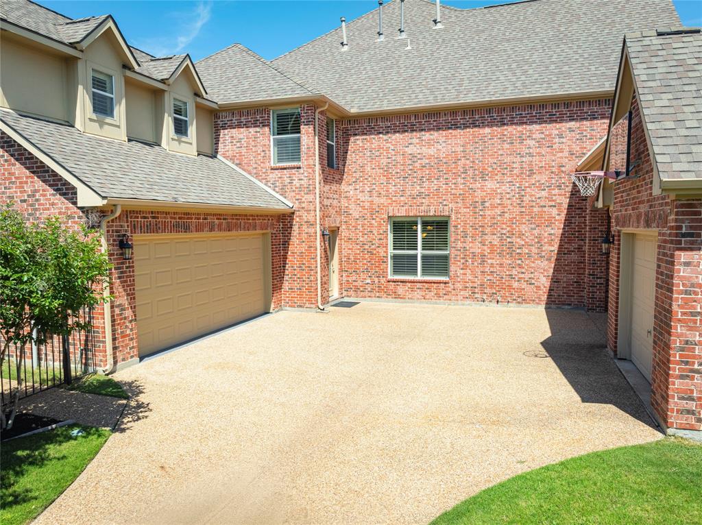 4016 Muscovy Drive