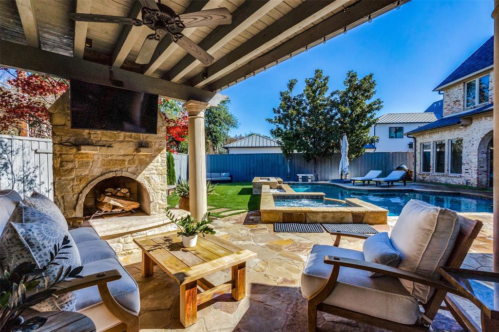 Crestmanor Estates - Residential