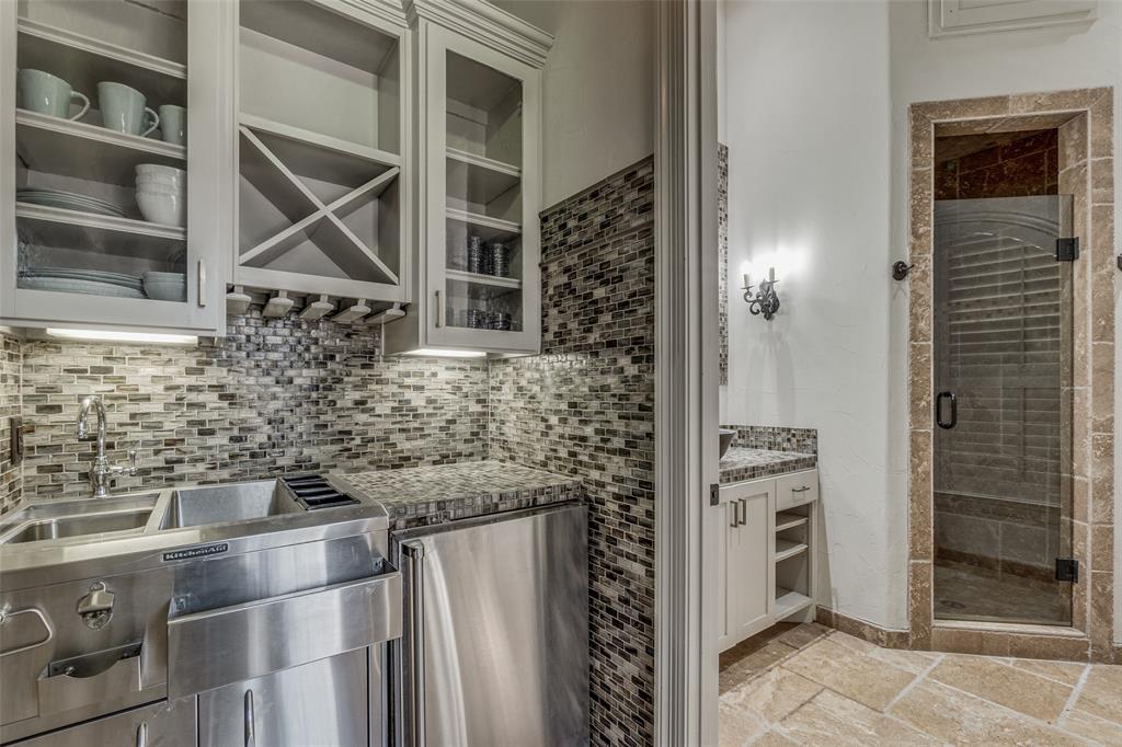 Crestmanor Estates - Residential