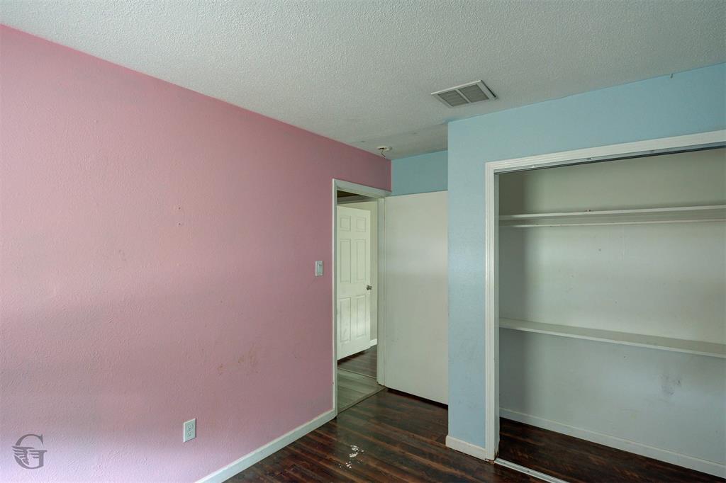 Southern Terrace 01 - Residential