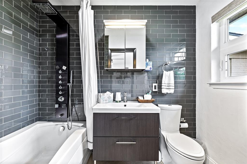 Dalworthington Gardens Add - Residential