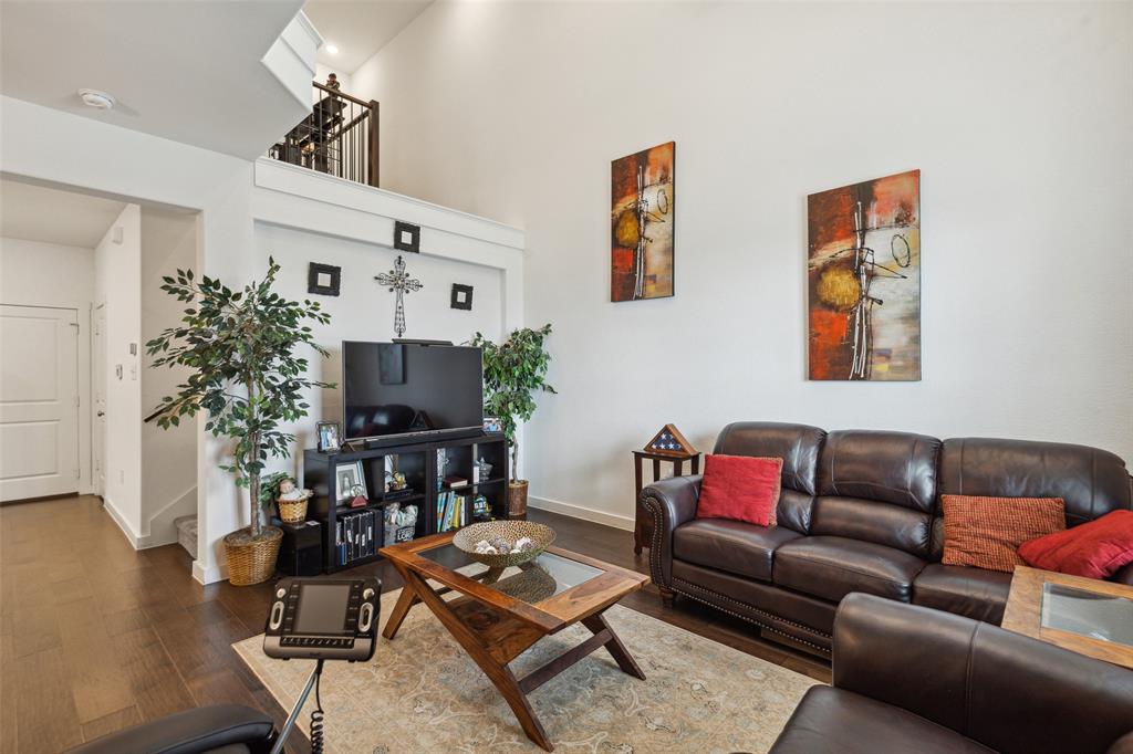 Ridge View Twnhms - Residential