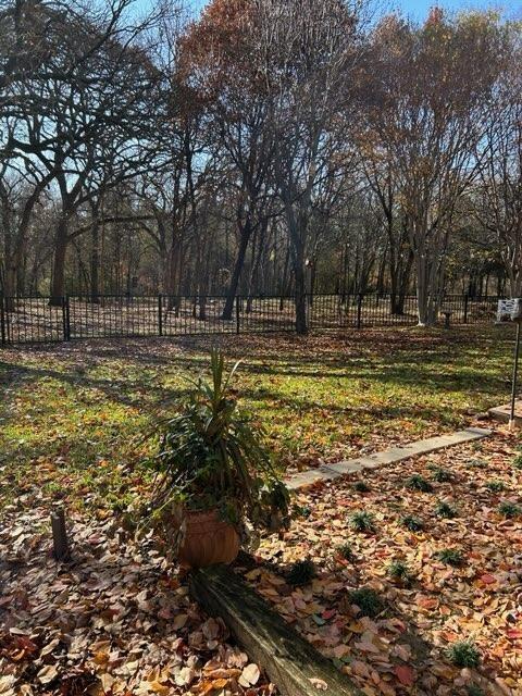 Mansfield, Texas 76063, United States, 4 Bedrooms Bedrooms, ,3 BathroomsBathrooms,Residential,Pending,25217