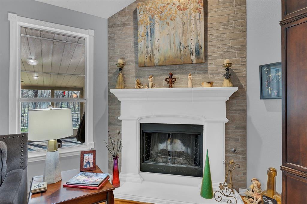 Mansfield, Texas 76063, United States, 4 Bedrooms Bedrooms, ,3 BathroomsBathrooms,Residential,Pending,25217