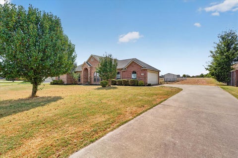 Tiny photo for 10418 Fireside Lane, Forney, TX 75126 (MLS # 21396851)
