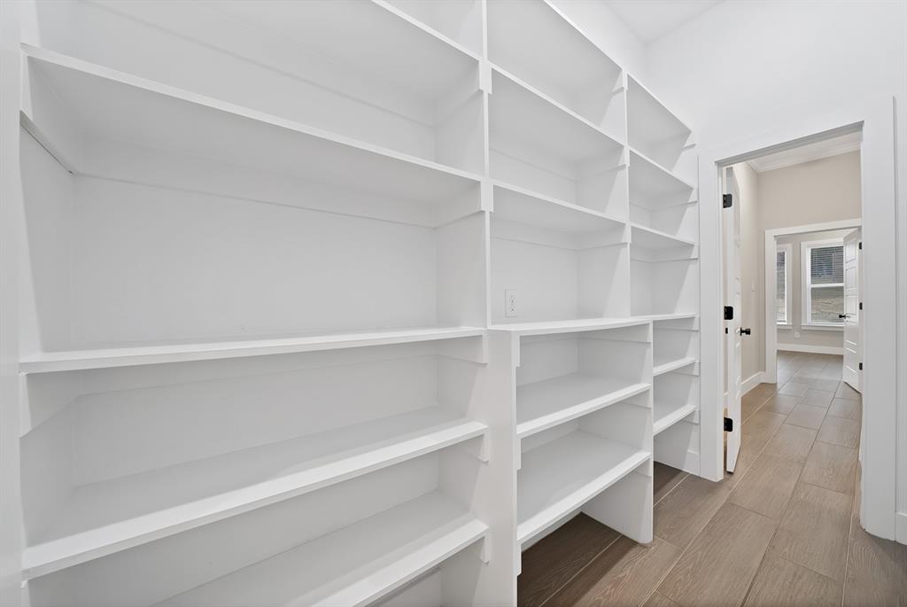 Pyramid Acres Sub - Residential Lease