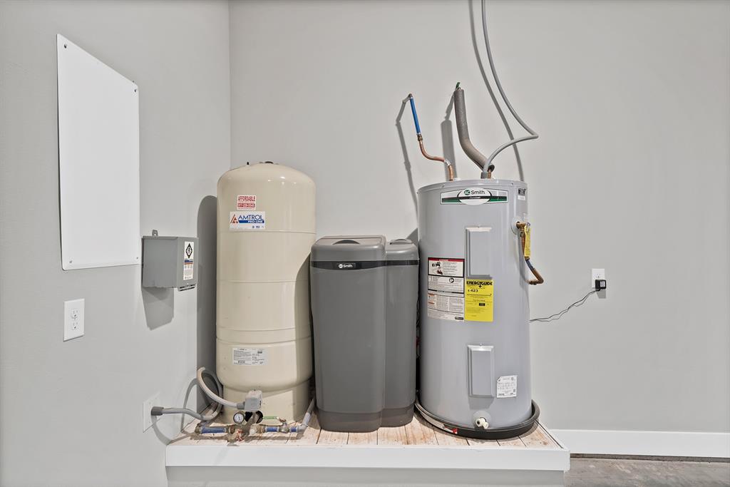 Pyramid Acres Sub - Residential Lease