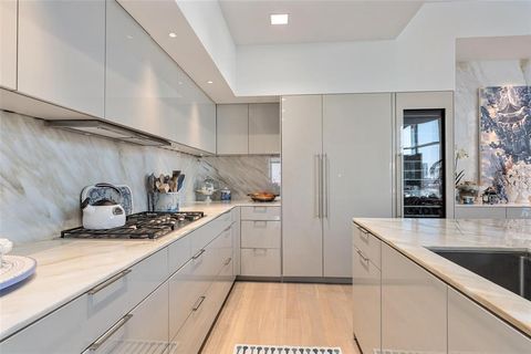 Tiny photo for 1918 Olive Street #502, Dallas, TX 75201 (MLS # 21190045)