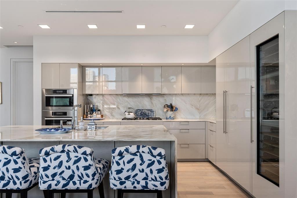 1918 Olive Street 502