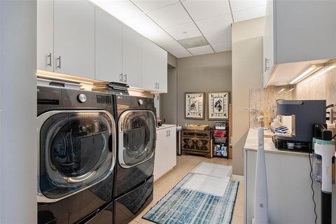 Tiny photo for 1918 Olive Street #502, Dallas, TX 75201 (MLS # 21190045)