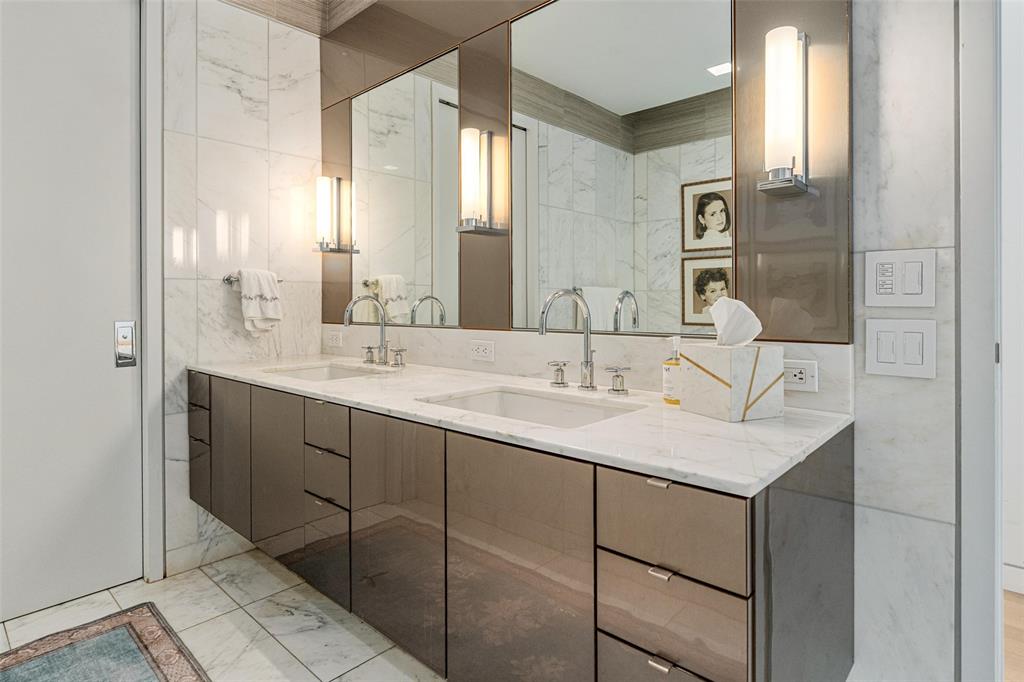 Museum Tower - Residential