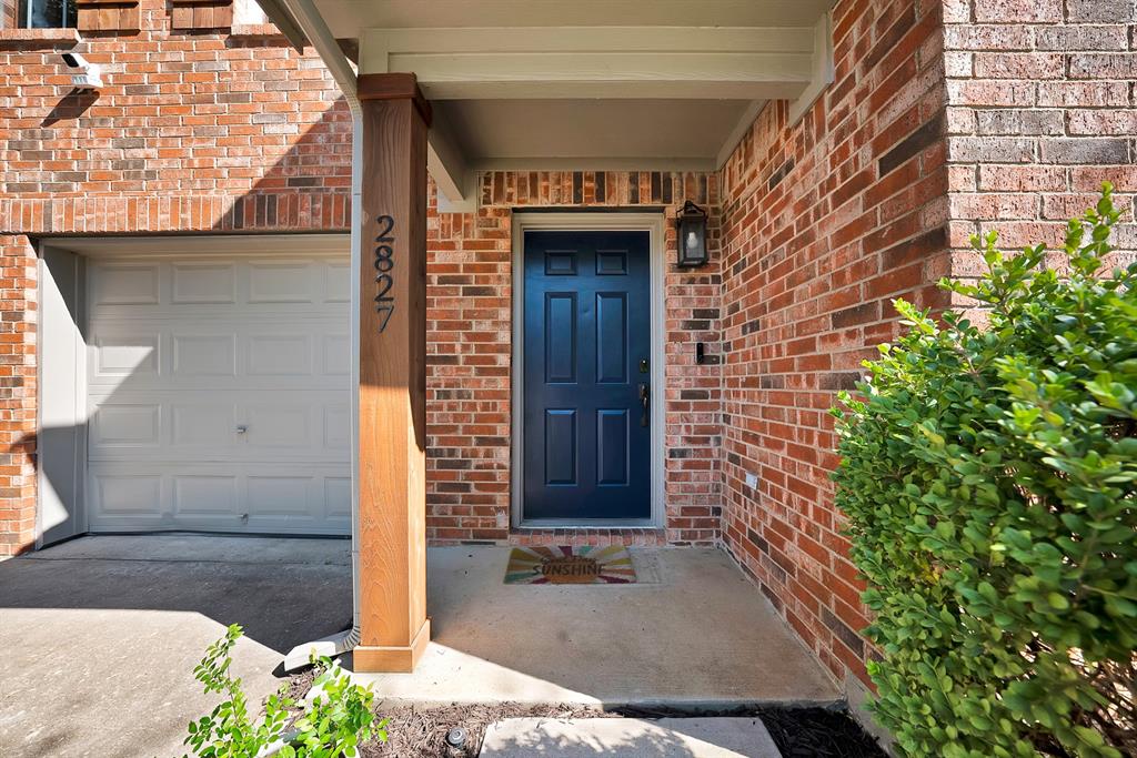 2827 Grandview Drive