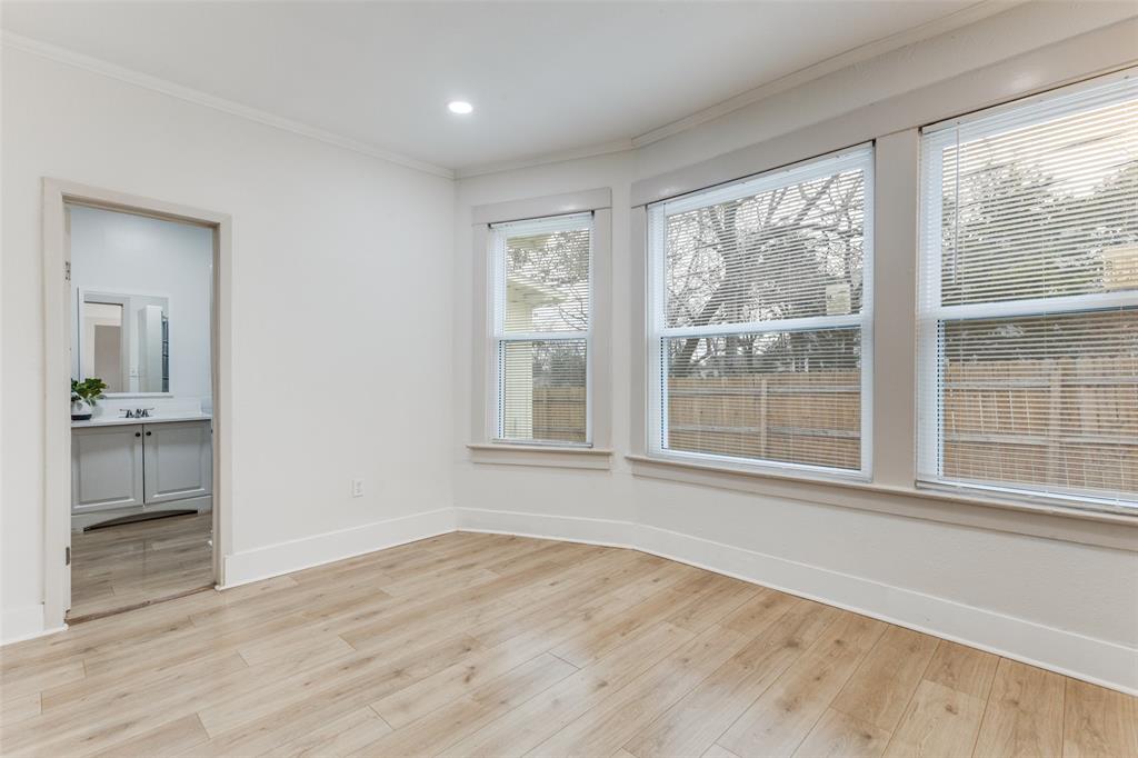 Mount Auburn - Residential