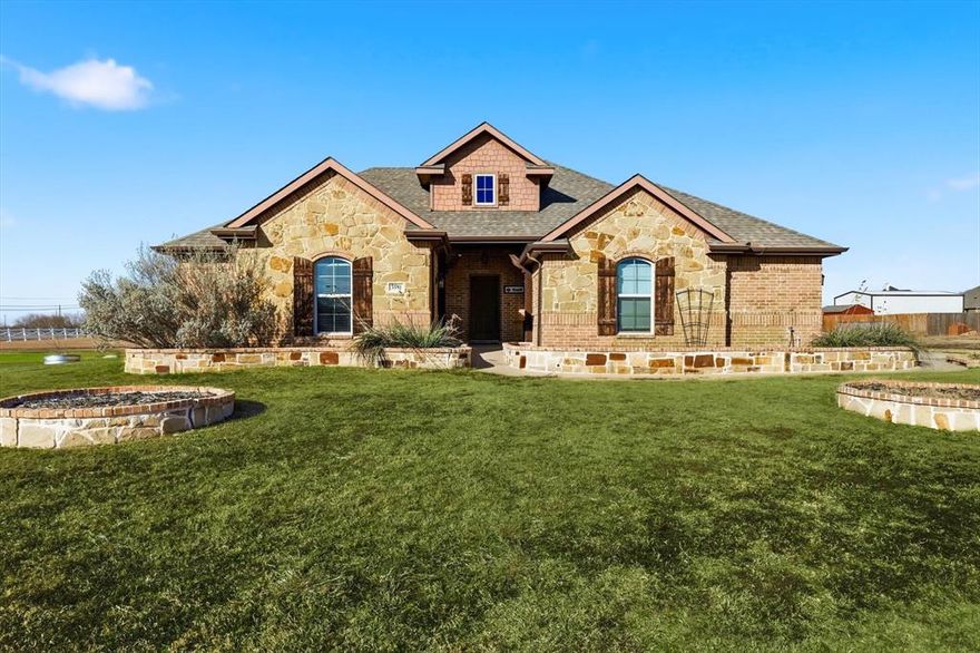 Big savings alert: $10,000 in concessions now available!
Welcome home, enjoy a beautifully updated 4-bed, 2.5-bath story-and-a-half home set on a full acre in one of Midlothian’s most sought-after communities. This property blends comfort, style, and Texas living at its finest.
Step inside to an open floor plan that flows effortlessly from room to room, creating an inviting atmosphere for both everyday living and entertaining. The eat-in kitchen and charming breakfast nook overlook the home’s private outdoor oasis, offering peaceful views of the pool and backyard retreat while filling the space with natural light.
Thoughtful, elegant updates are found throughout the home, adding character and refinement to every corner. The primary suite is a true standout—your own personal sanctuary—complete with a cozy fireplace, generous layout, and a spa-inspired ensuite designed for relaxation.


With its blend of modern touches, warm design, and resort-style outdoor living, this home offers a rare opportunity to enjoy space, serenity, and style all in one.