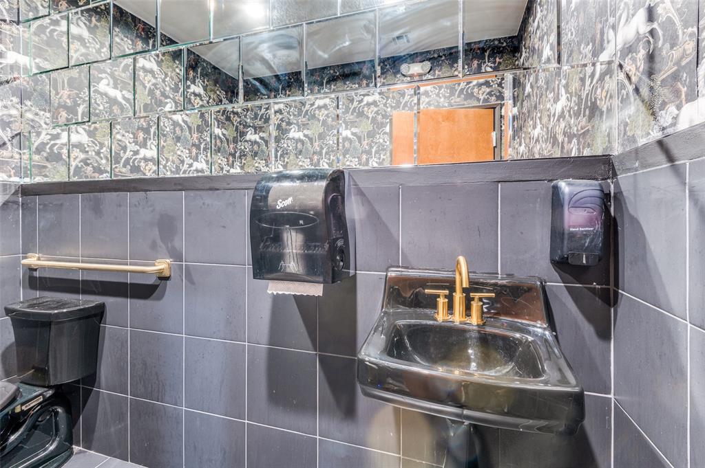 Cox & Hines Sub - Commercial Sale