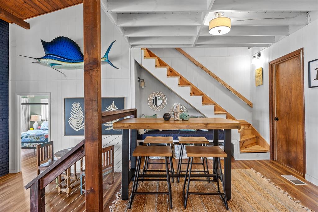 Island Oaks - Residential