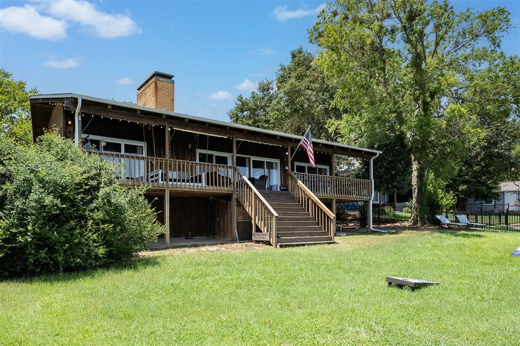 Island Oaks - Residential