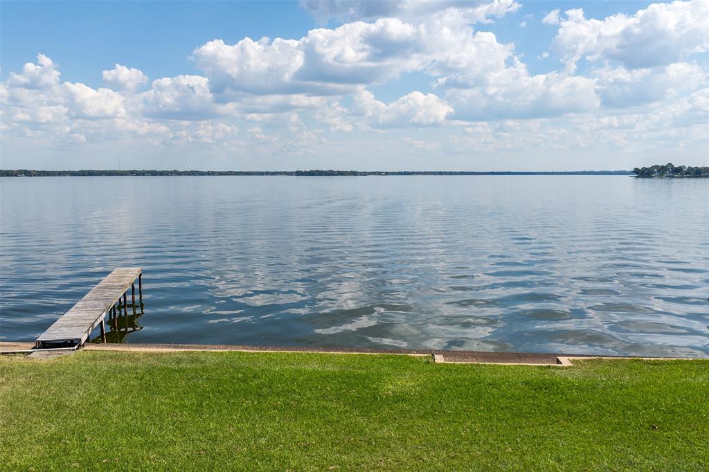 Island Oaks - Residential