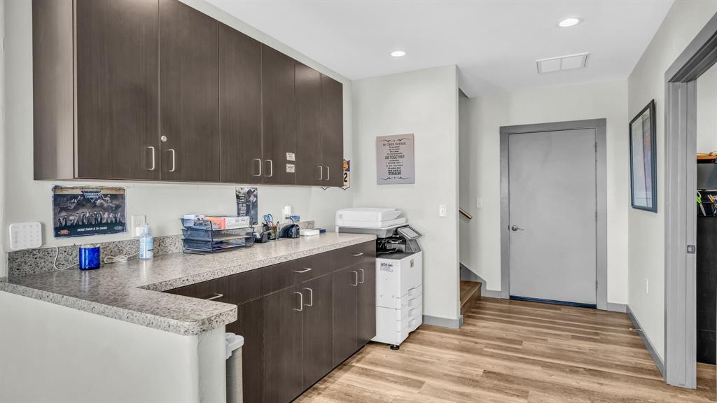 NA - Commercial Sale