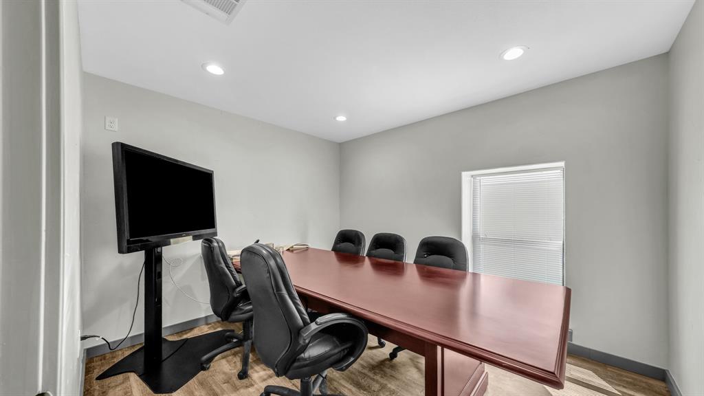 NA - Commercial Sale