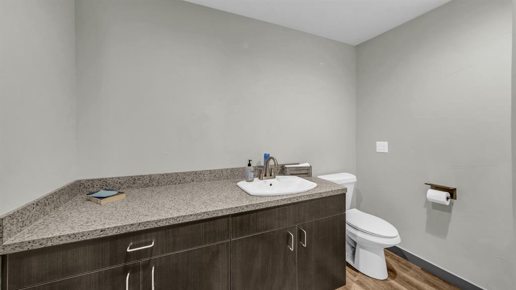 NA - Commercial Sale