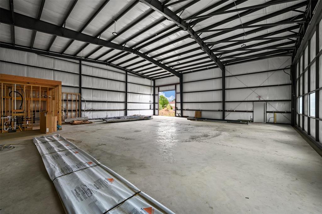 9400 Airbus Lane