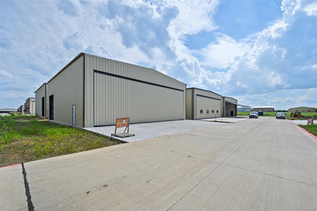 9400 Airbus Lane