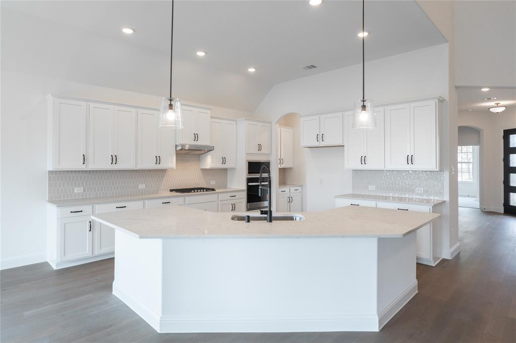 2512 Broadstone Drive
