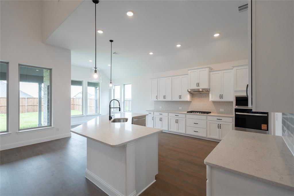 2512 Broadstone Drive