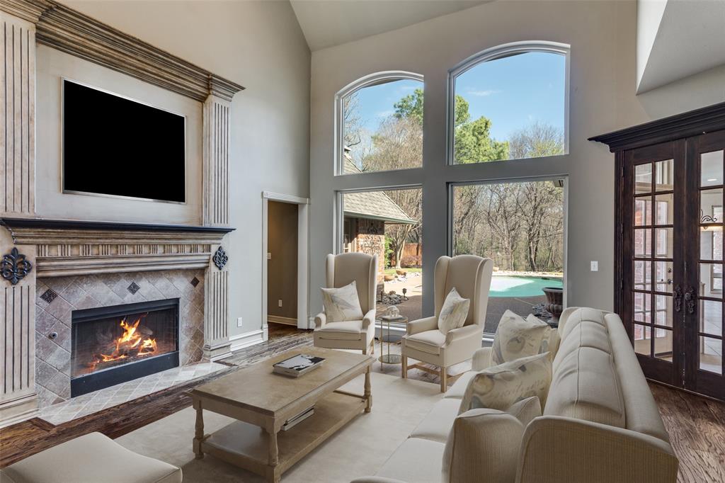 910 Saddlebrook Drive