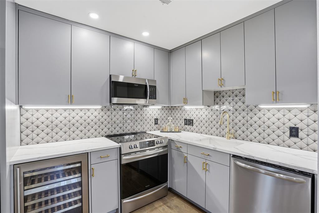 University Place Add - Residential