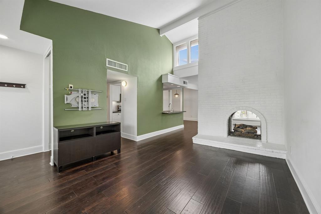Tuscany Condos - Residential
