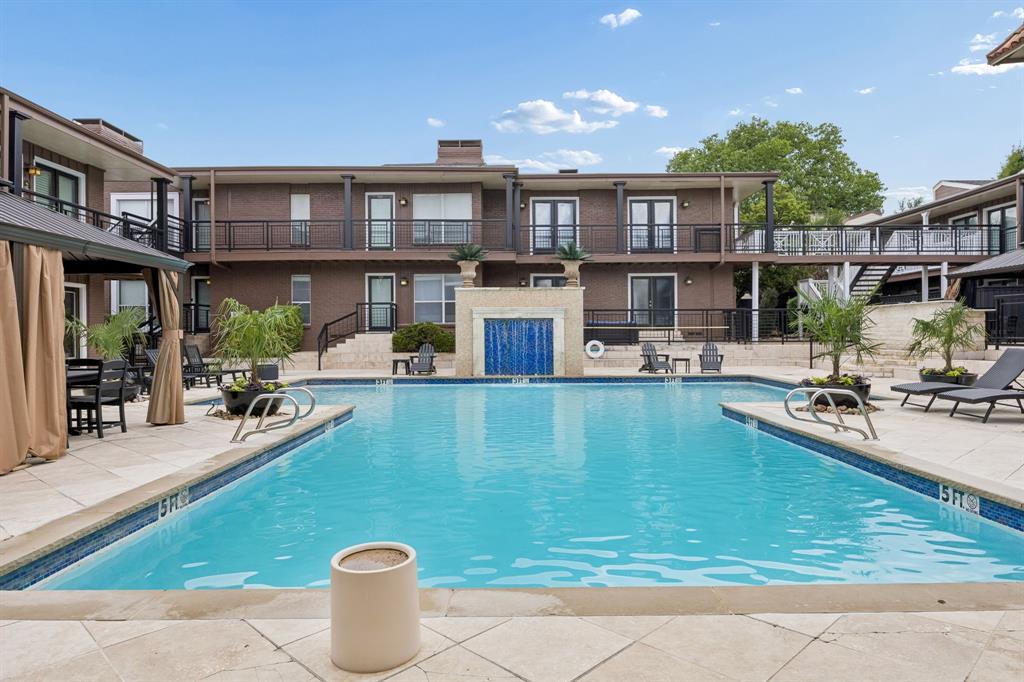 5916 Sandhurst Lane 233