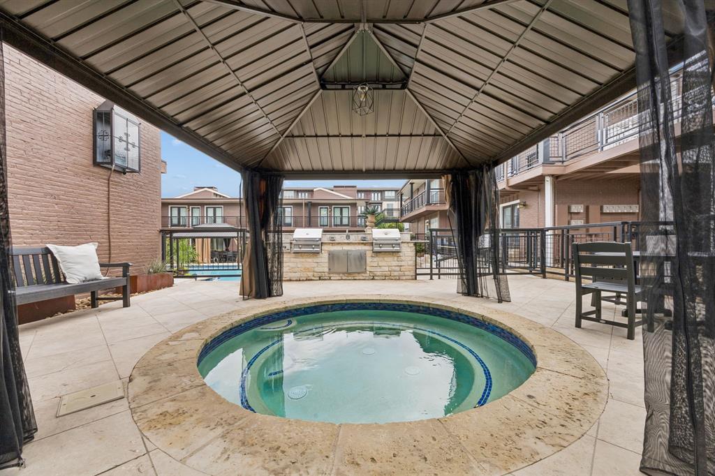 5916 Sandhurst Lane 233