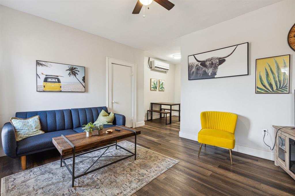 Dallas Land & Loan 02 - Residential Income