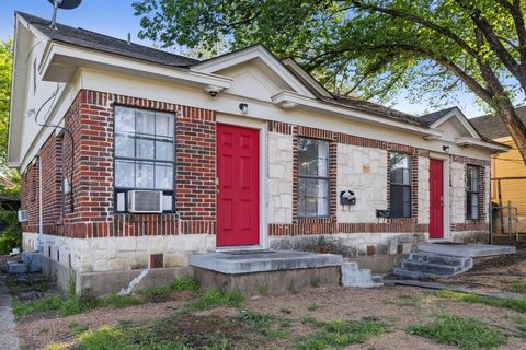 112 W 8th Street Dallas TX 75208