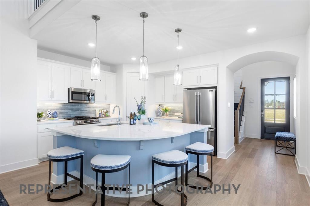 7542 Anastasia Street