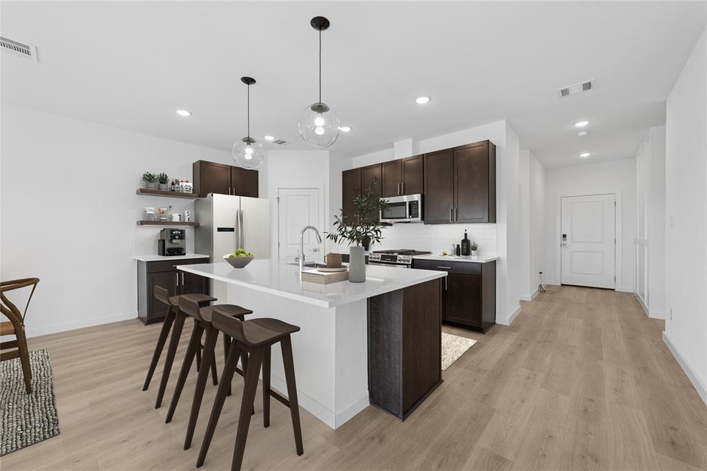 Rolling Ridge - Residential