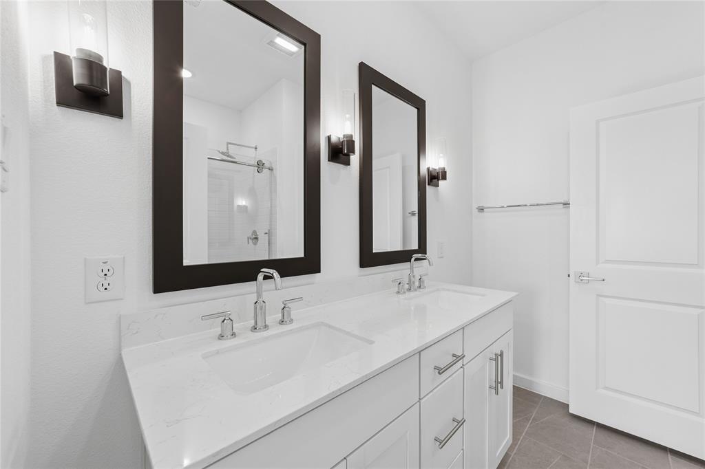 Rolling Ridge - Residential