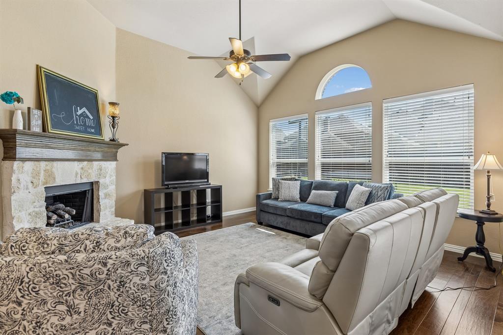 2452 Elm Valley Drive