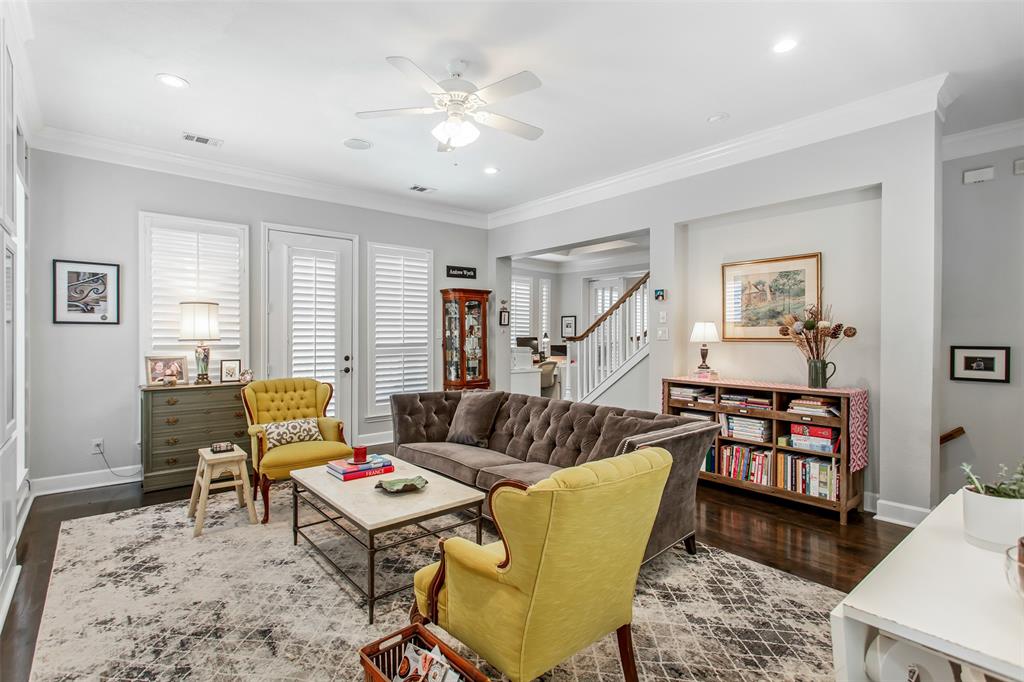 Farmers Market Twnhm 02 - Residential