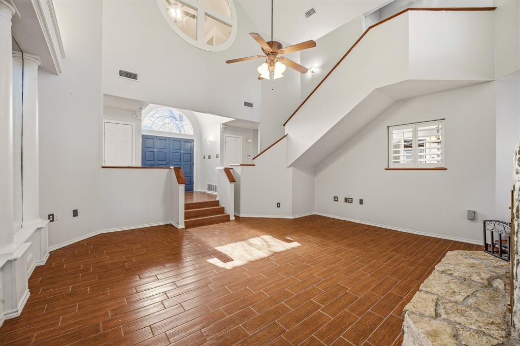 107 Sandra Palmer Street