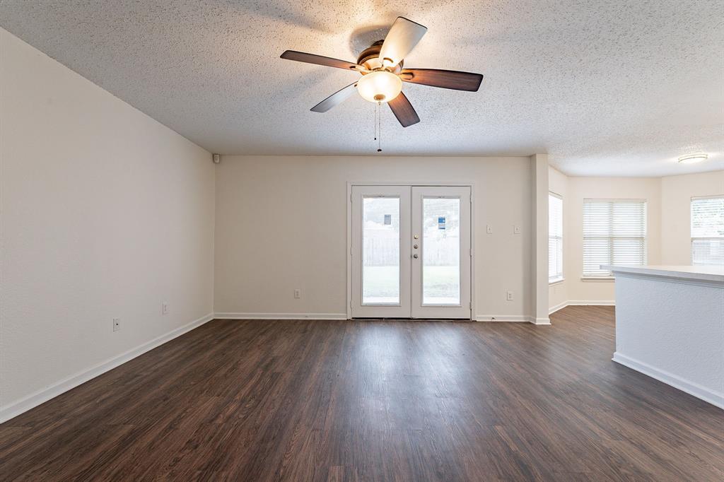 5220 Dillon Circle