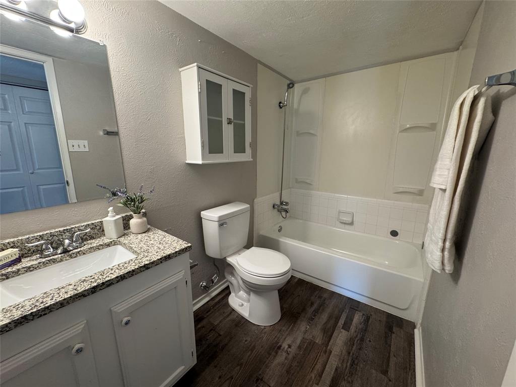 Hillside Village 4 - Residential