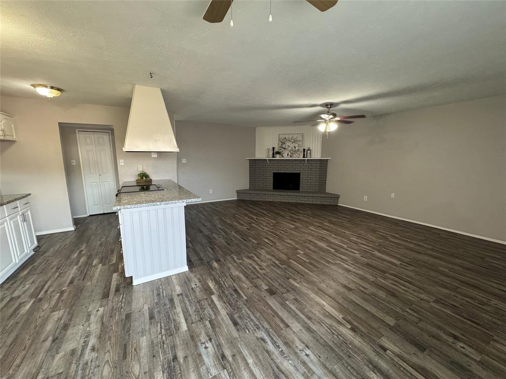 Hillside Village 4 - Residential